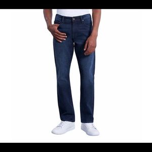 Chaps Mens Jeans Slim Straight Fit, 5 Pocket Style
Color : Dark Blue